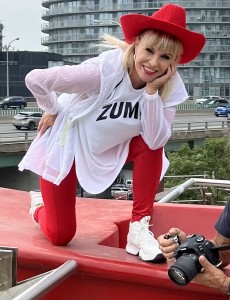 Diana at Canoe Landing shooting Jerusalema in the SIX